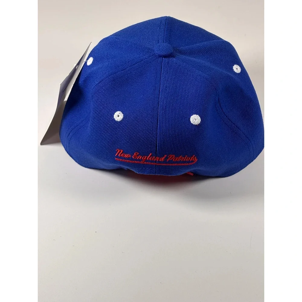 Mitchell & Ness NFL New England Patriots Snapback Hat New